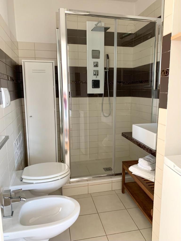 Aurelia House Garden Apartment Rome Bagian luar foto