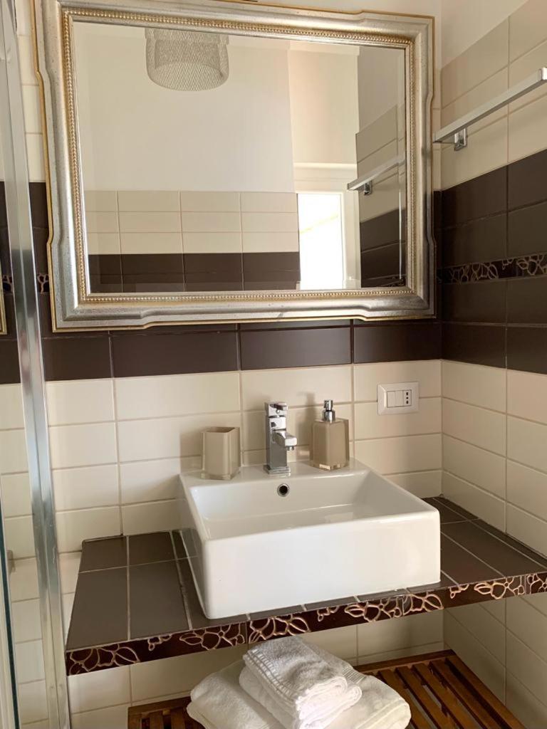 Aurelia House Garden Apartment Rome Bagian luar foto